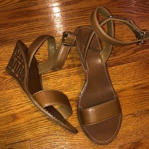 Authentic Tory  Burch sandals